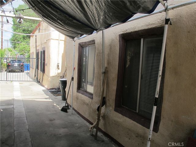 3000 Cazador, Los Angeles, CA 90065