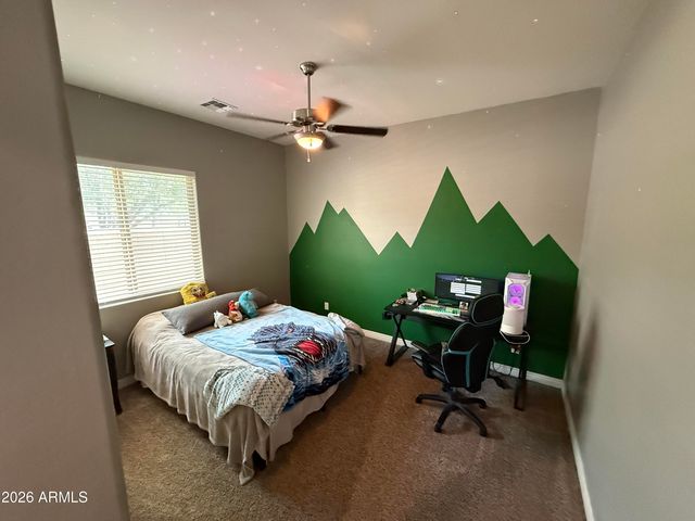 4095 E COMSTOCK Drive, Gilbert, AZ 85296