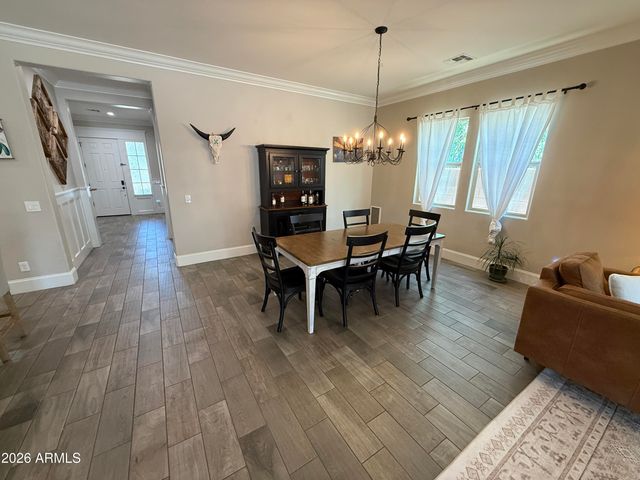 4095 E COMSTOCK Drive, Gilbert, AZ 85296
