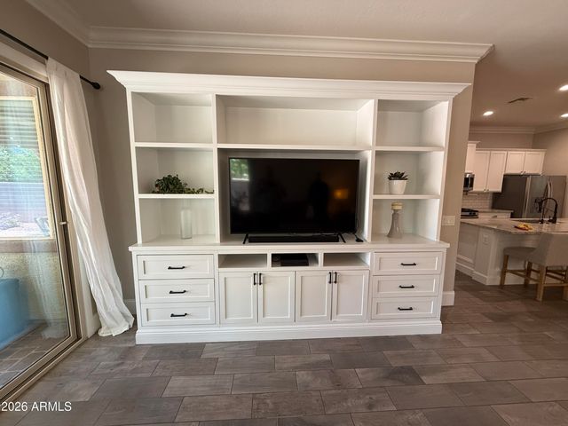 4095 E COMSTOCK Drive, Gilbert, AZ 85296