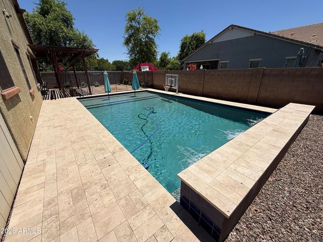4095 E COMSTOCK Drive, Gilbert, AZ 85296
