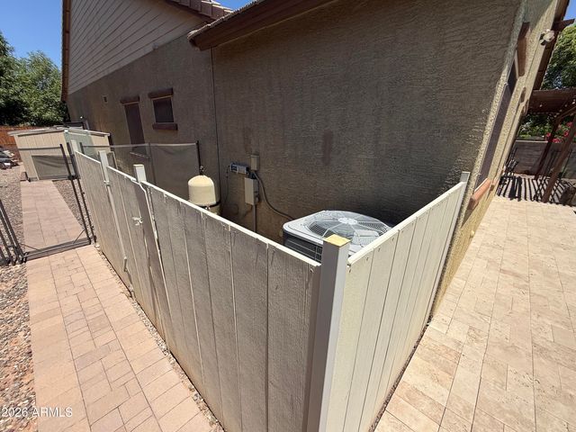 4095 E COMSTOCK Drive, Gilbert, AZ 85296