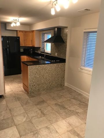 1356 N Cleveland Avenue 2, Chicago, IL 60610