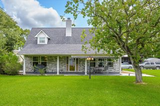 2739 Lawrence Road, Kemah, TX 77565