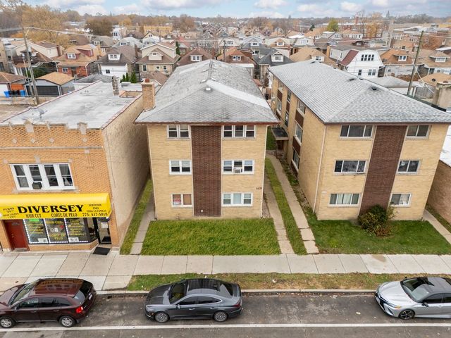 5121 W Diversey Avenue 3S, Chicago, IL 60639