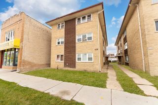 5121 W Diversey Avenue 3S, Chicago, IL 60639