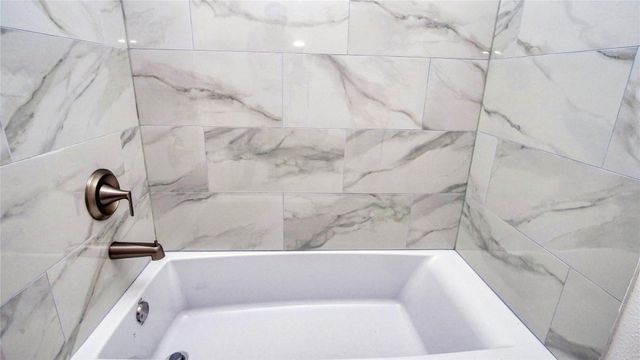 5538 Holly Street 316, Houston, TX 77081