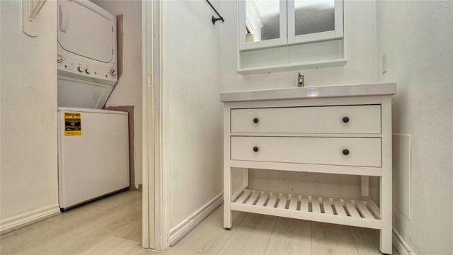 5538 Holly Street 316, Houston, TX 77081