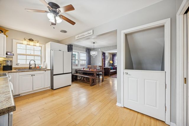 706 13th Avenue S, Saint Cloud, MN 56301