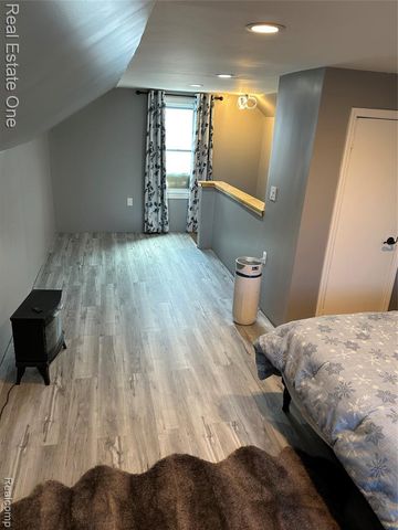 20489 Andover Street, Highland Park, MI 48203