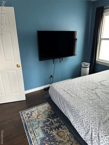 20489 Andover Street, Highland Park, MI 48203