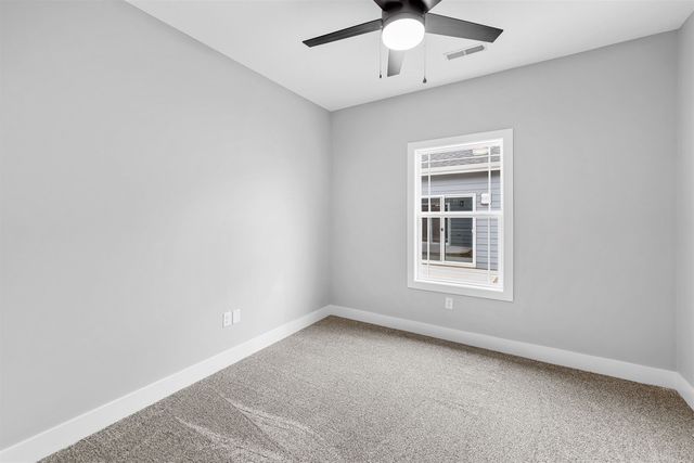 1152 Vista Sur Dr, Salina, KS 67401