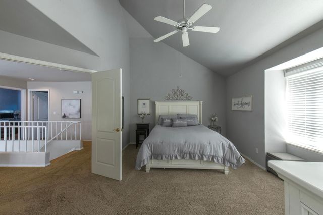 1292 E Le Parc Drive, Fresno, CA 93720