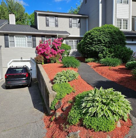 202 Torrey Ln Ext 202, Holden, MA 01520