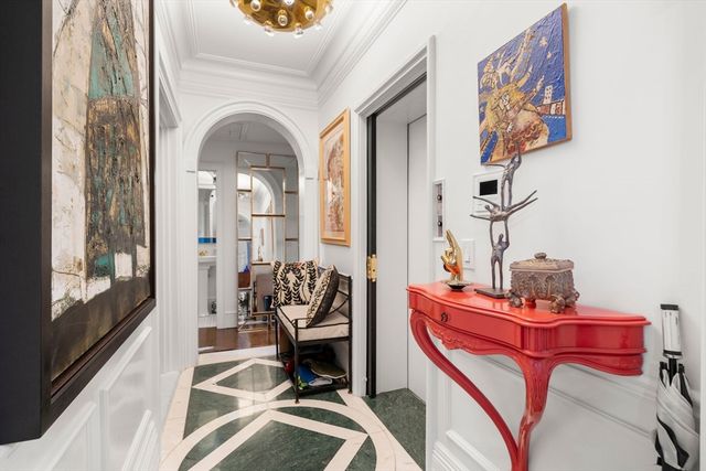 260 Beacon 4, Boston, MA 02116