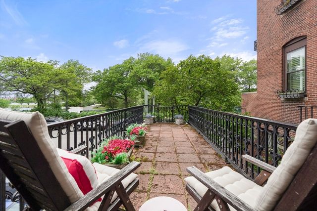 260 Beacon 4, Boston, MA 02116