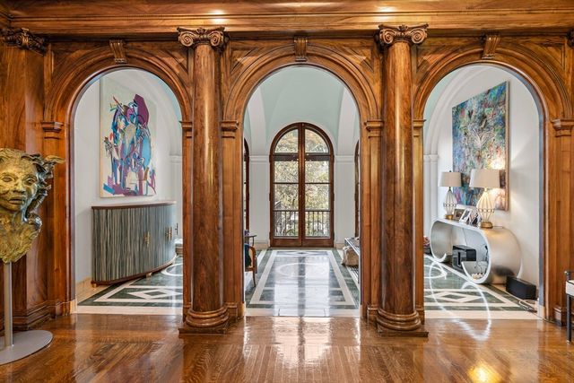 260 Beacon 4, Boston, MA 02116