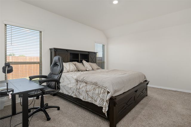 649 Lightheart Lane, Lavon, TX 75166