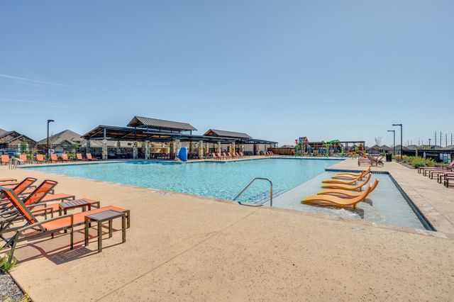 649 Lightheart Lane, Lavon, TX 75166