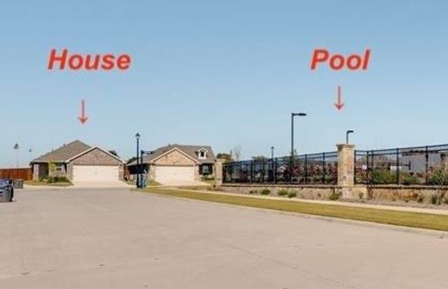 649 Lightheart Lane, Lavon, TX 75166