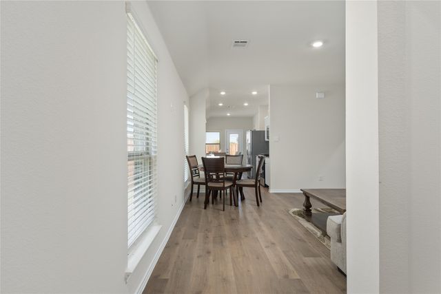 649 Lightheart Lane, Lavon, TX 75166