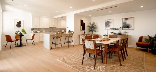 100 S Doheny Drive PH05, Los Angeles, CA 90048