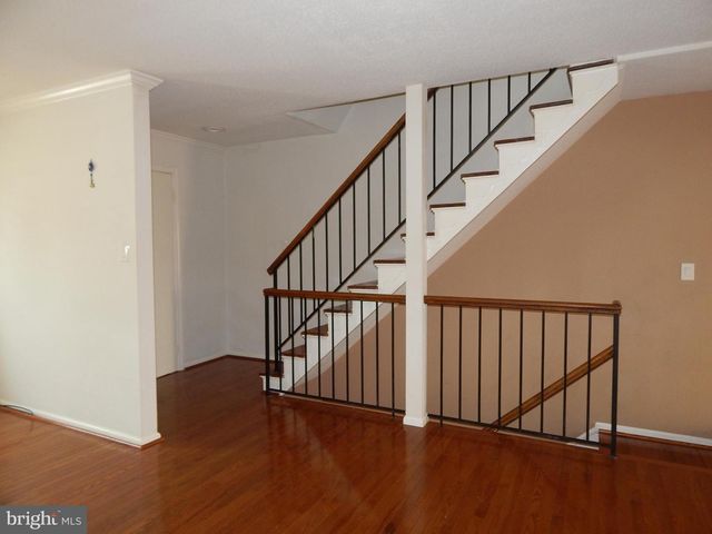 23 S FLOYD ST, Alexandria, VA 22304