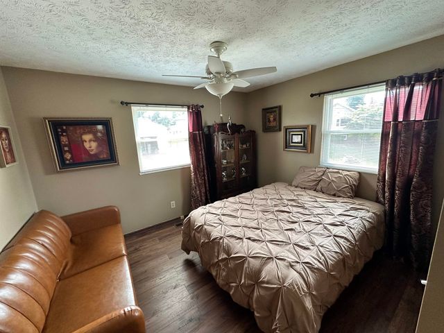 6128 Fairview Drive, Huntington, WV 25705
