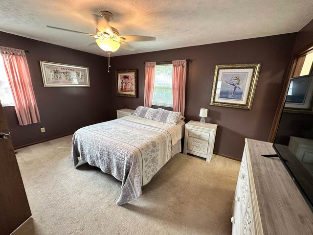 6128 Fairview Drive, Huntington, WV 25705
