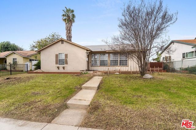 7439 Mason Avenue, Winnetka, CA 91306