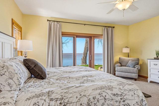 6121 SANDY, Luxemburg, WI 54217