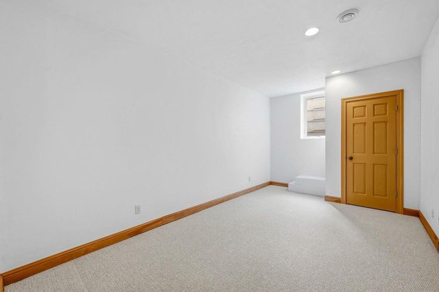 6121 SANDY, Luxemburg, WI 54217