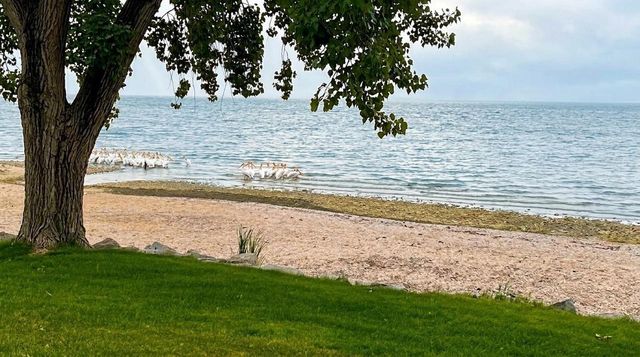 6121 SANDY, Luxemburg, WI 54217