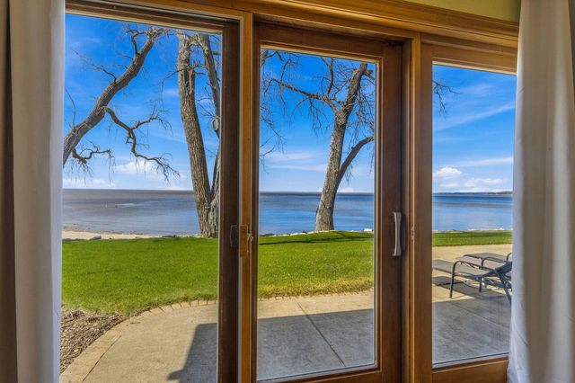 6121 SANDY, Luxemburg, WI 54217
