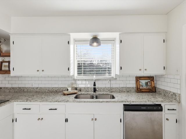 4013 Welch Avenue, Fort Worth, TX 76133