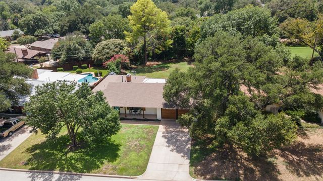 4013 Welch Avenue, Fort Worth, TX 76133