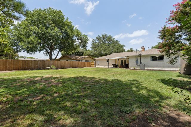 4013 Welch Avenue, Fort Worth, TX 76133