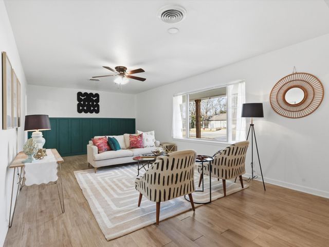 4013 Welch Avenue, Fort Worth, TX 76133