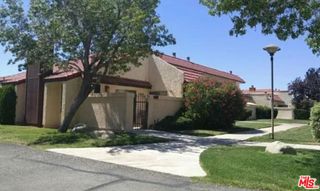 2114 El Domingo Circle 8, Lancaster, CA 93536