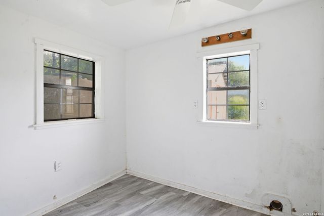 13285 ANTONIO DR, Helotes, TX 78023