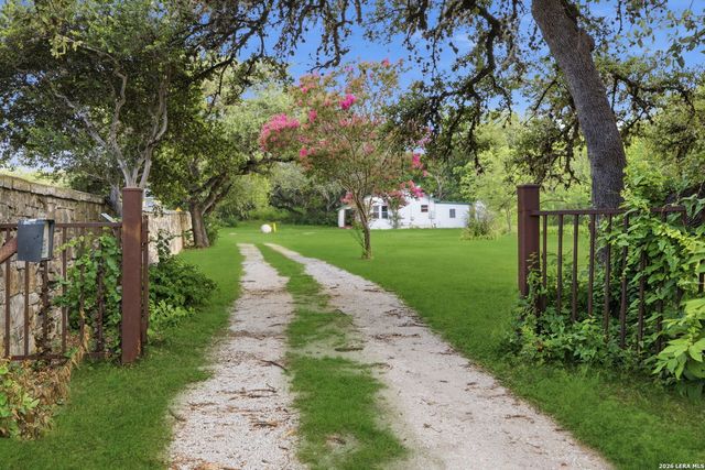 13285 ANTONIO DR, Helotes, TX 78023
