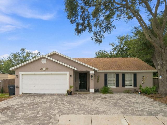 1018 PEACHWOOD DRIVE, Brandon, FL 33510
