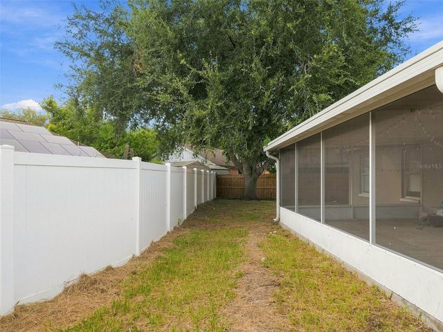 1018 PEACHWOOD DRIVE, Brandon, FL 33510