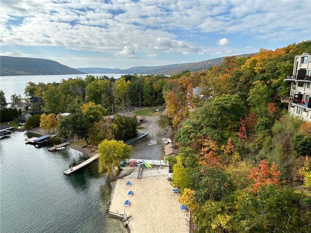 14 Andrews Way, South Bristol, NY 14424