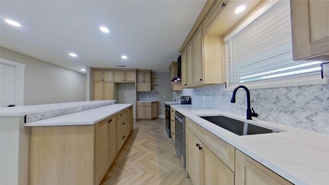 423 Fm 2377, Red Oak, TX 75154