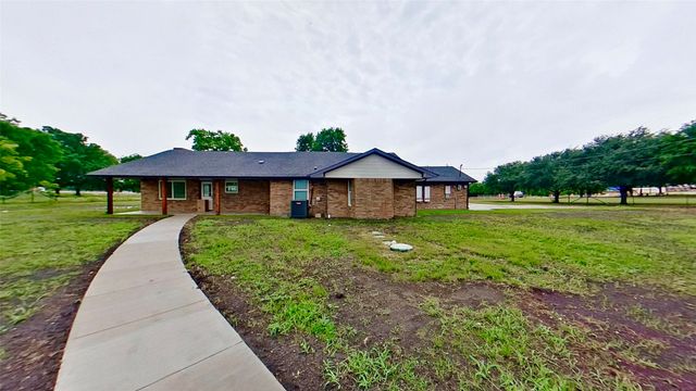 423 Fm 2377, Red Oak, TX 75154