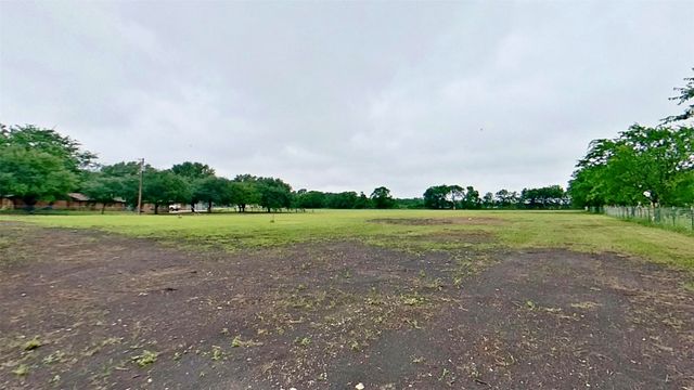 423 Fm 2377, Red Oak, TX 75154