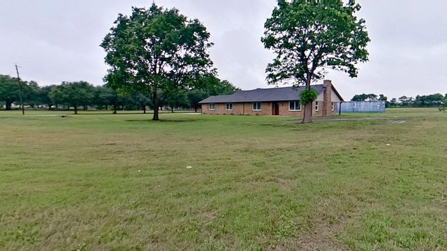 423 Fm 2377, Red Oak, TX 75154