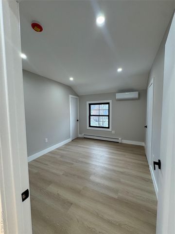 115-16 199th Street, Saint Albans, NY 11412