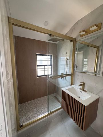 115-16 199th Street, Saint Albans, NY 11412